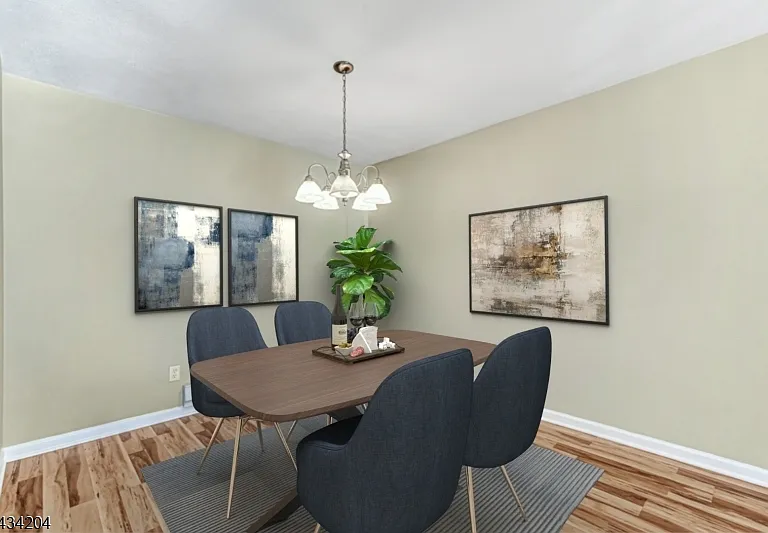 798 Eves Dr #2R — Photo 10