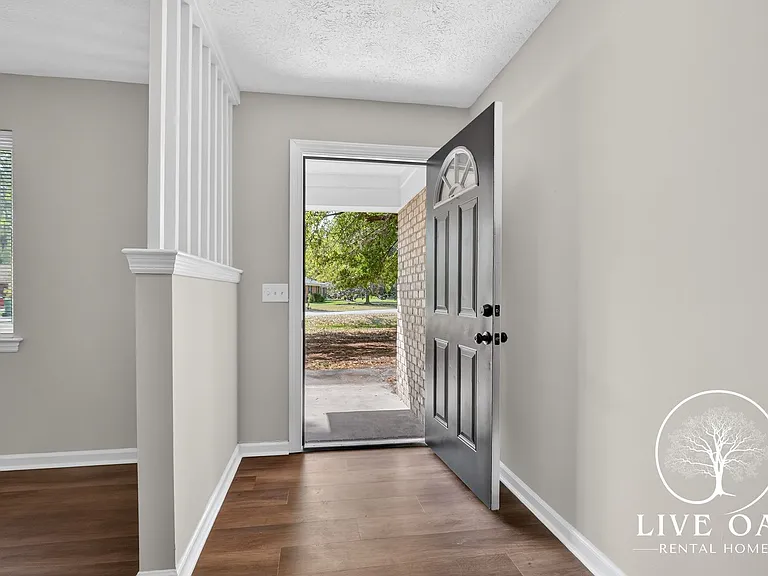 623 Georgia Ave — Photo 5