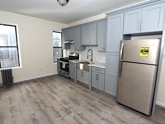 3rd image of 3126 Coney Island Ave APT B6
