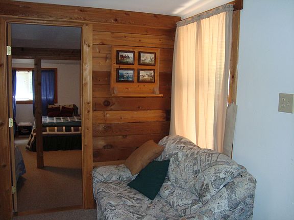 5th image of 1403 Rivercrest Ln