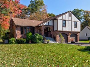 47 Luciano Dr, Southington, CT 06489