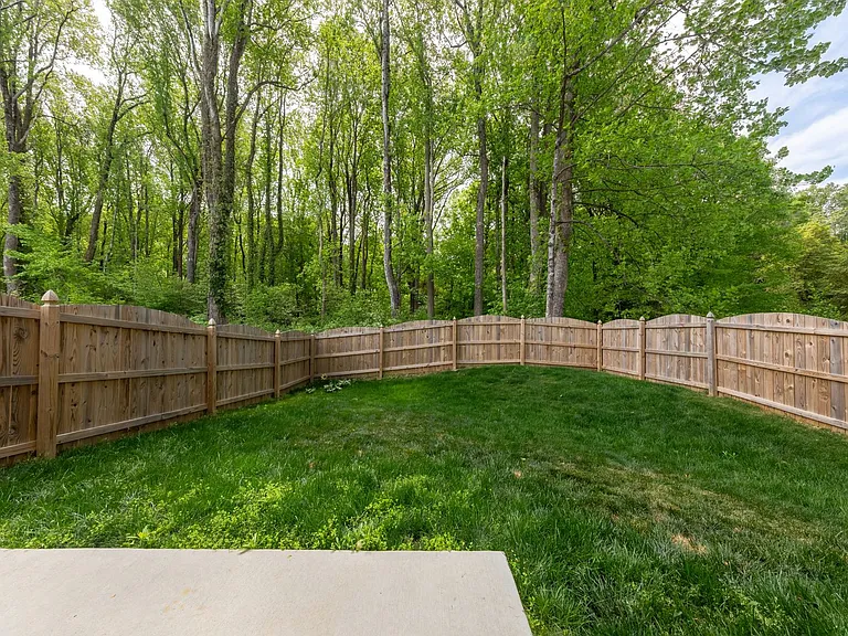 5273 Twilight Ct — Photo 13