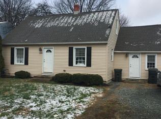 1203 Old Coochs Bridge Rd, Newark, DE 19713