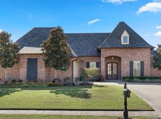 1213 Benvue Ln, Lake Charles, LA 70605