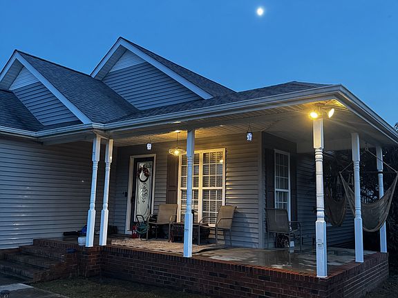 2nd image of 71 Chisam Ct