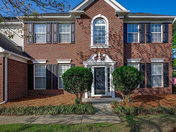 4th image of 150 Harbor Glen Dr