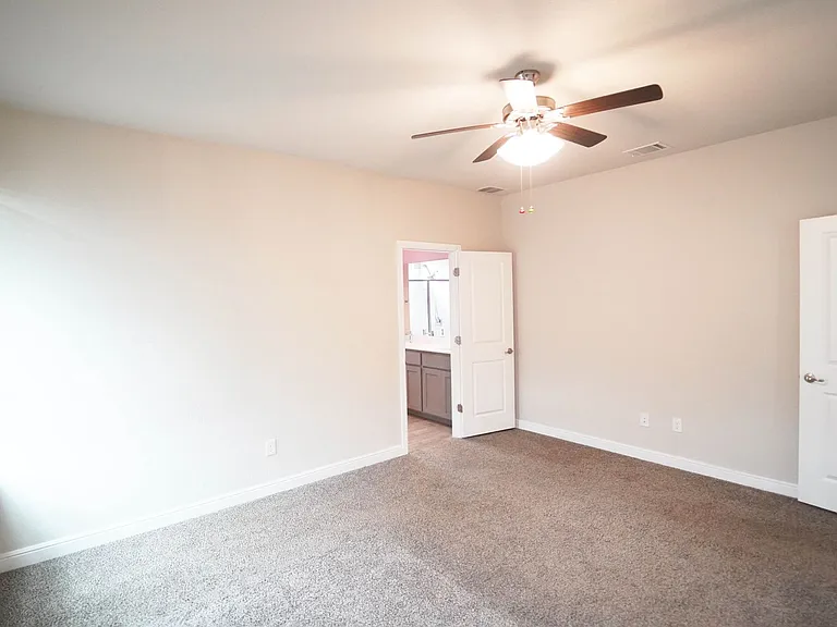 2401 Goodnight Ranch Dr — Photo 7