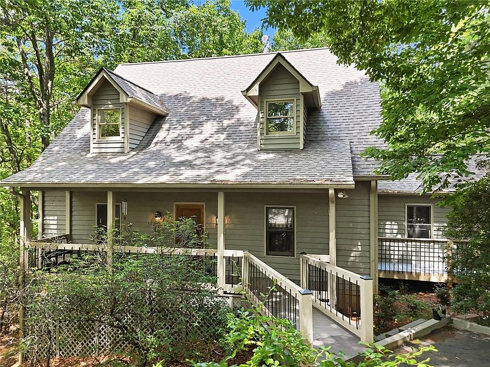 1st image of 278 Bellflower Dr