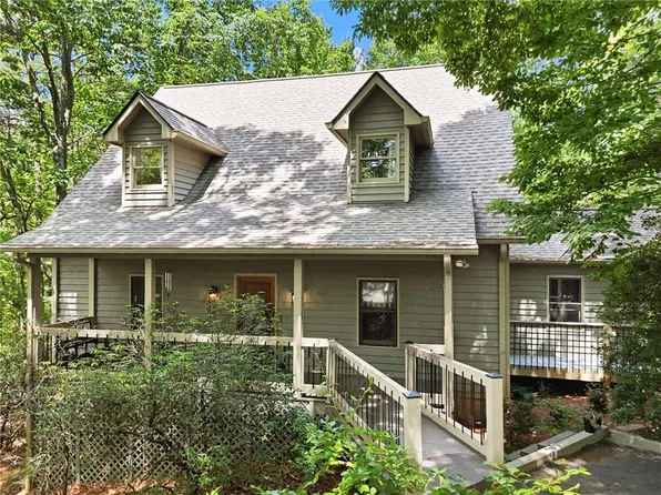 278 Bellflower Dr, Jasper, GA 30143