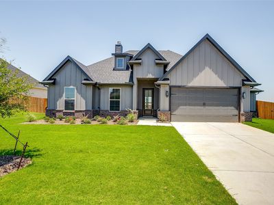 200 Trail Dust Rd, Godley, TX, 76044