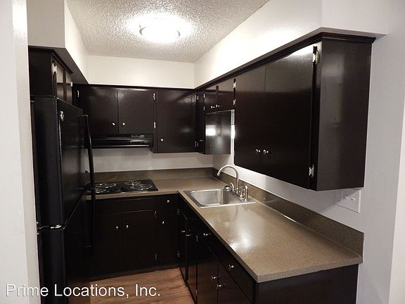 2nd image of 509 12th Ave SE Ste 8