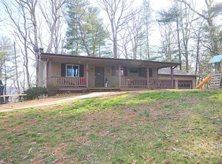 5 Mountain Oaks Dr, Fletcher, NC 28732