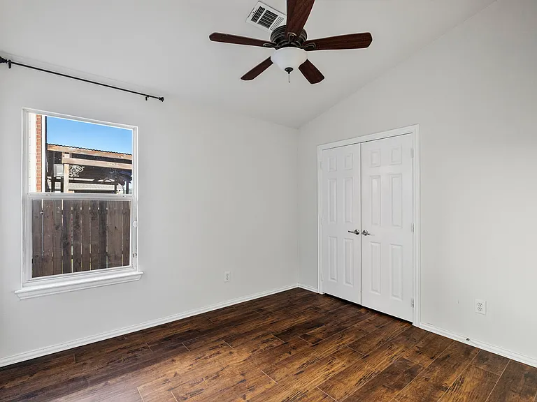 2709 Mountain Lion Dr — Photo 23