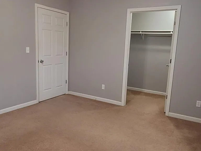 51 Fox Hollow Dr #51 — Photo 10