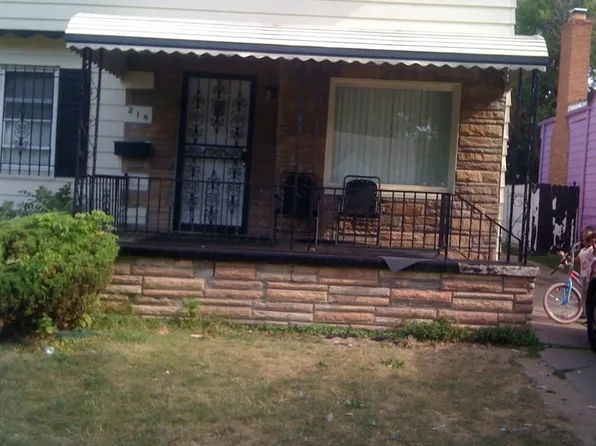 218 E Pulaski Ave, Flint, MI 48505