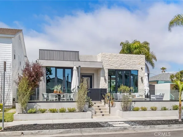 215 Lincoln Ave, Huntington Beach, CA 92648