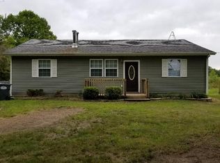 39433 76th St, Covert, MI 49043