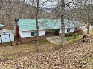 1070 New Stone Ridge Rd, Ripley, WV 25271