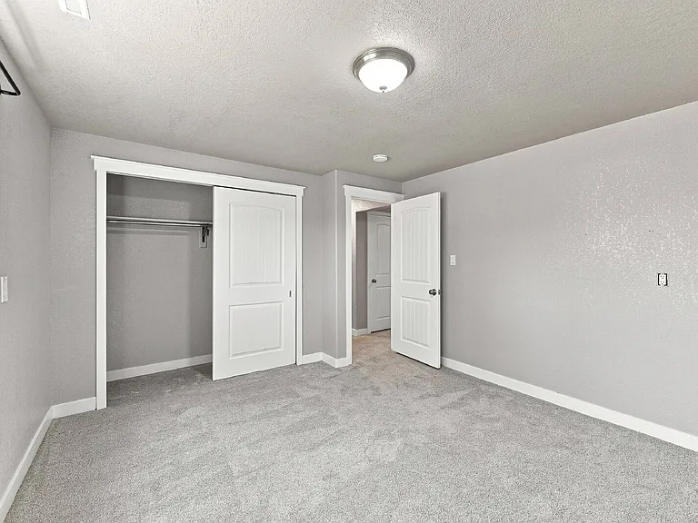 2523 Ember Dr — Photo 21