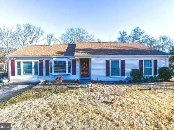 10210 New Orchard Dr, Upper Marlboro, MD 20774