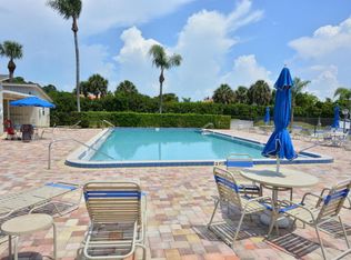 8485 SE Gulfstream Pl, Hobe Sound, FL 33455