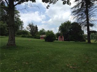 5843 Mamont Rd, Murrysville, PA 15668