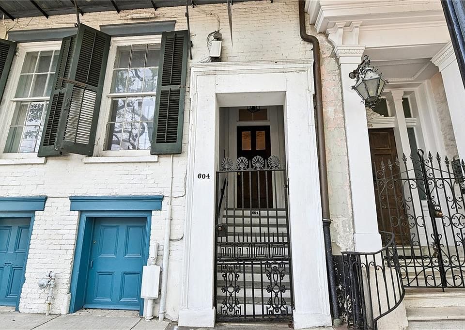 1st image of 604 Esplanade Ave Unit 102