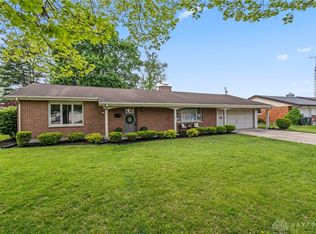 162 Robin Hood Ln, Troy, OH 45373