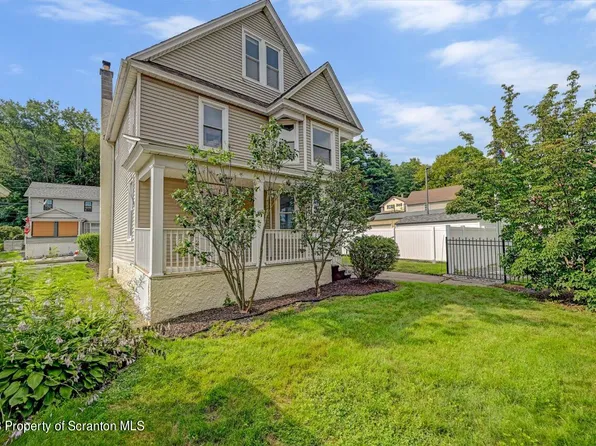 410 Main St, Eynon, PA 18403