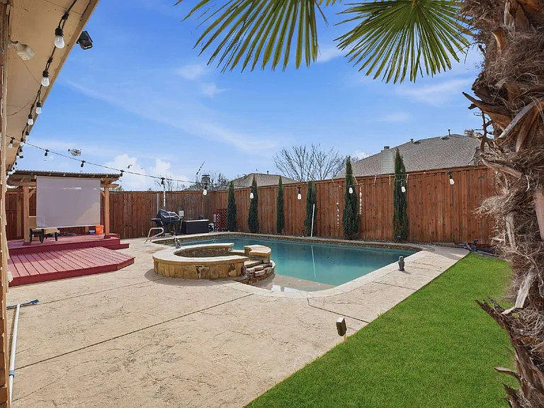 1039 Wood Brook Dr — Photo 28