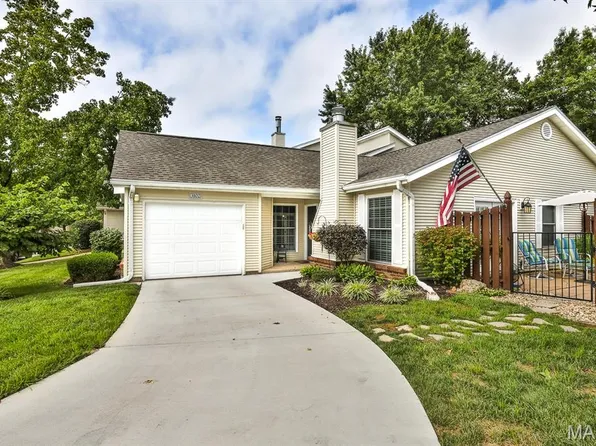 3102 Green Prairie Dr #3, Saint Charles, MO 63303