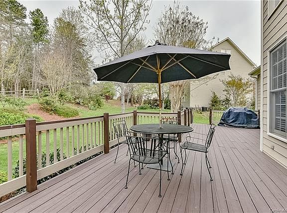 4th image of 2537 Arden Gate Ln