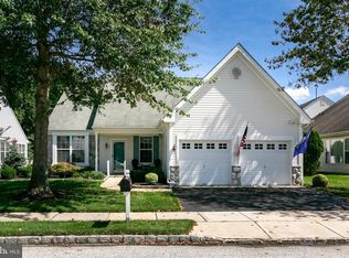 5 Larkspur Dr, Marlton, NJ 08053