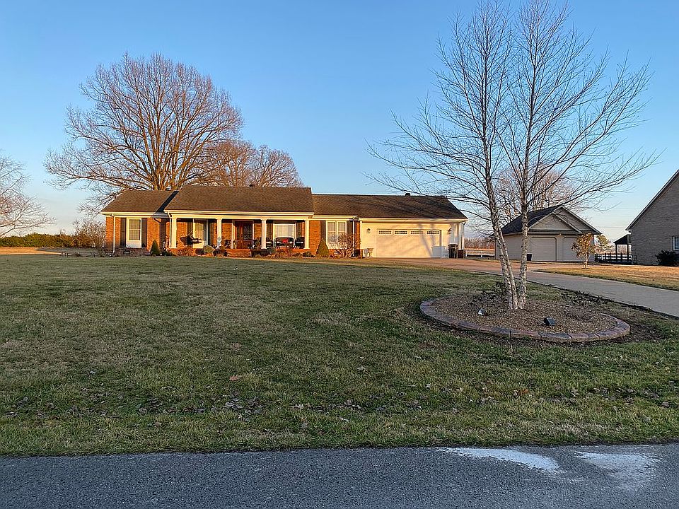 1st image of 150 Green Meadows Dr