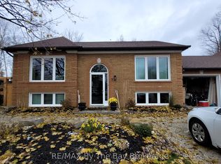 7 Harbour Cres UNIT 2, Wasaga Beach, ON L9Z1G4