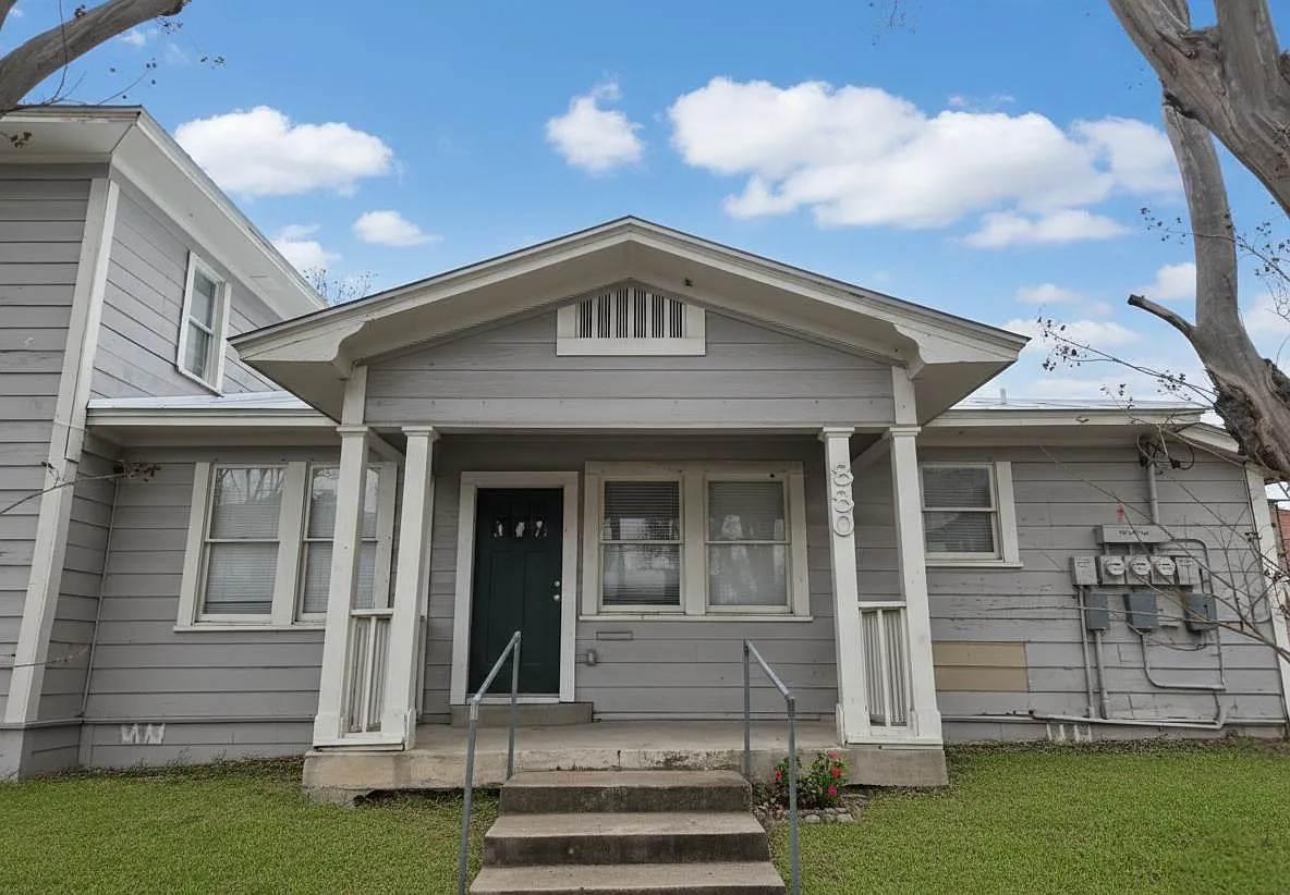 1 bed, 800 sqft, $934 — Photo 2