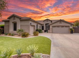 22462 N 80th Ln, Peoria, AZ 85383