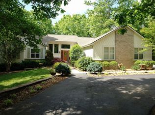 1151 Laurel Cir, Crossville, TN 38555
