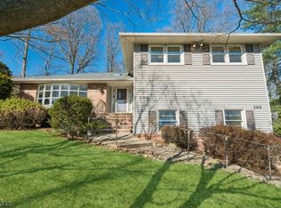 366 Rolling Rock Rd, Mountainside Boro, NJ 07092