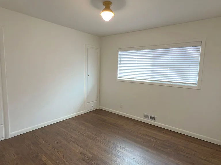 322 Pleasant Ave — Photo 19