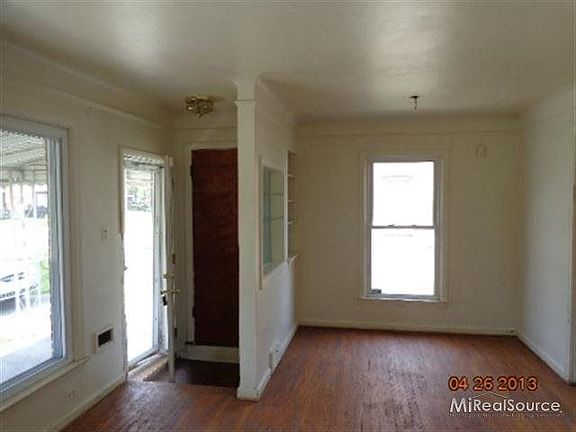 5th image of 9240 Piedmont St