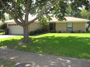 903 Osage St, Ardmore, OK 73401