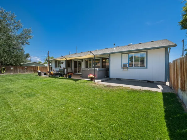 262 SW M St, Madras, OR 97741