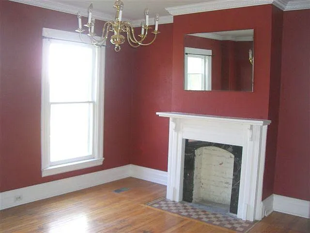 3 bed, 1750 sqft, $1,196 — Photo 2
