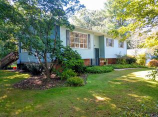 120 Joan Dr, Mountain Top, PA 18707
