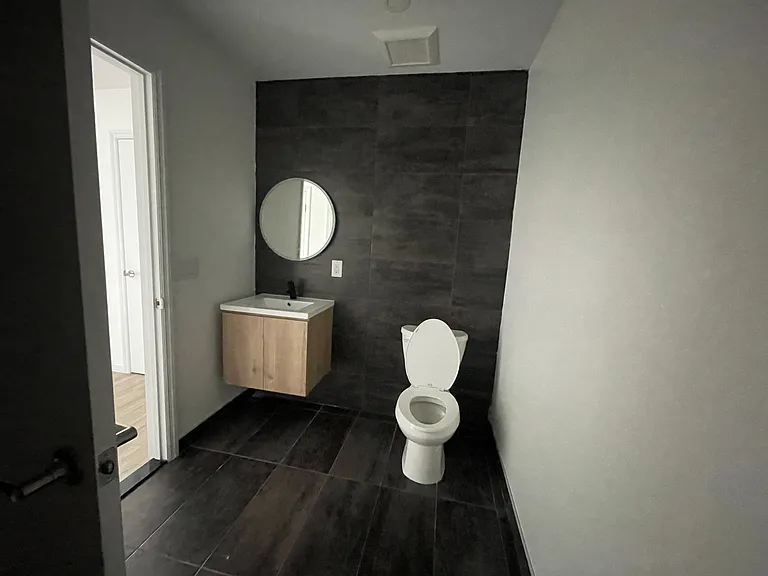 556A Market St #1CC — Photo 7