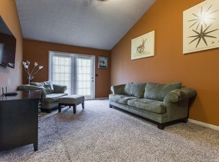 1417 High Meadow Rd, Jeffersonville, IN 47130