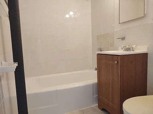 Rented by Limestone Realty Bklyn, LLC | media 12