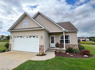 14708 Steeplechase Dr, Middlefield, OH