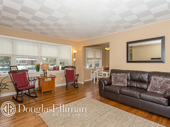 5th image of 98 Linda Ave